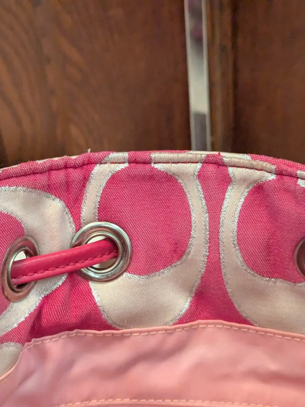 Coach Poppy Bucket Bag Medium Pink, Cream & Silver Good Drawstring
